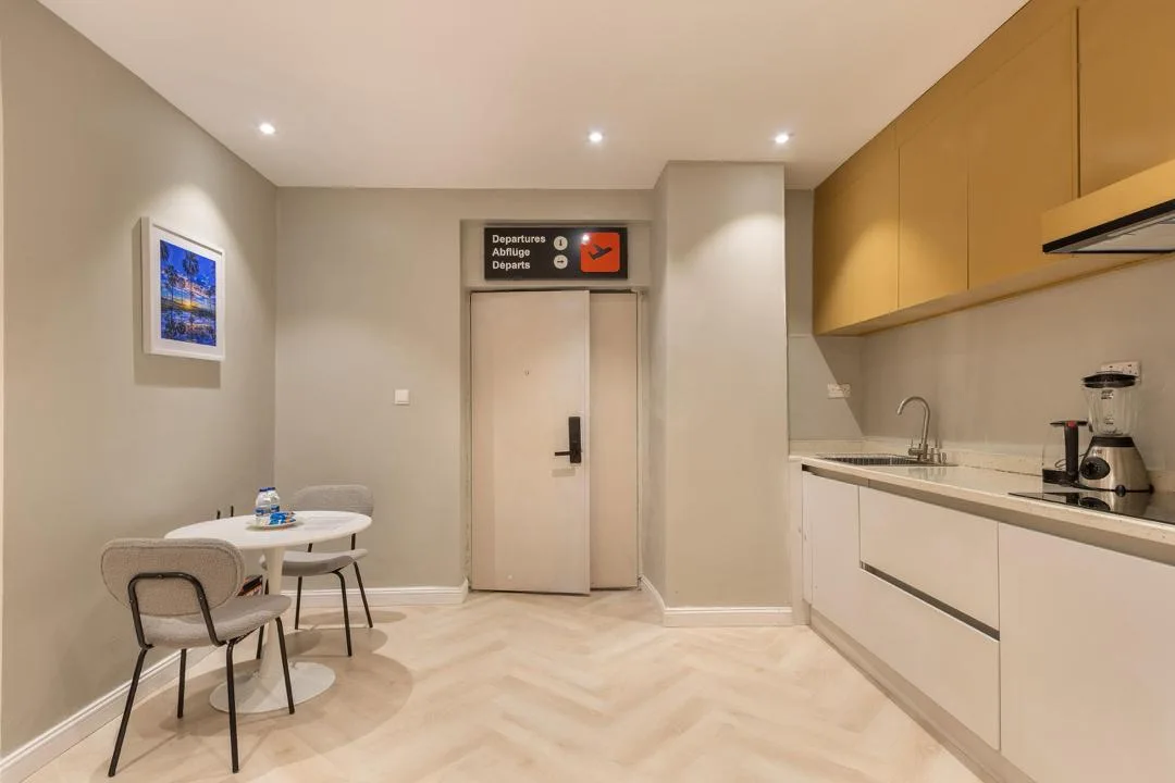 Cairo, Admiralty Way, Lekki Phase 1 – photo 5