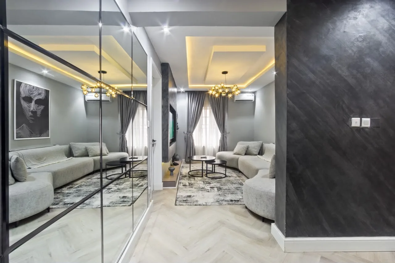 Gray, Admiralty Way, Lekki Phase 1 – photo 5