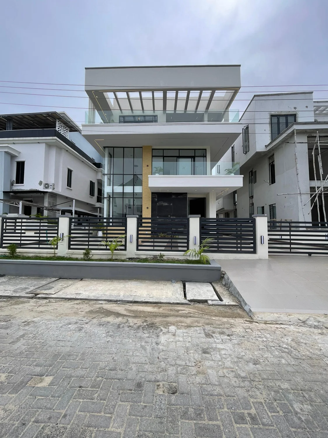 Ikota, Lagos