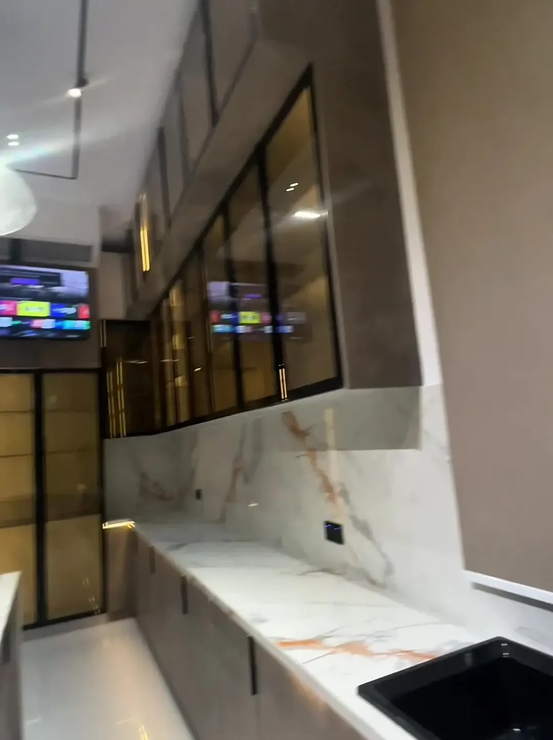 5 Bedroom Smart Home with Cinema, Pool & Rooftop, Ikota Villa Estate, Lekki – photo 10