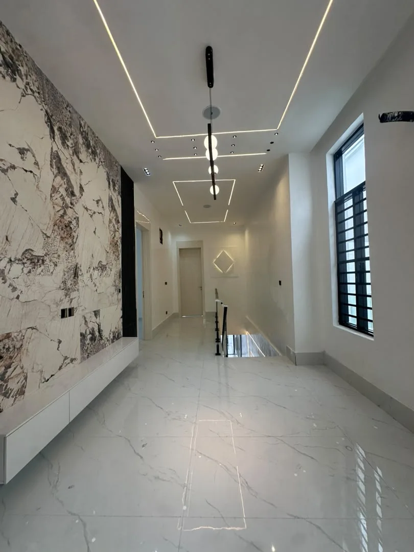 5 Bedroom Fully Detached Duplex, Daffodil Estate, Chevron – photo 2