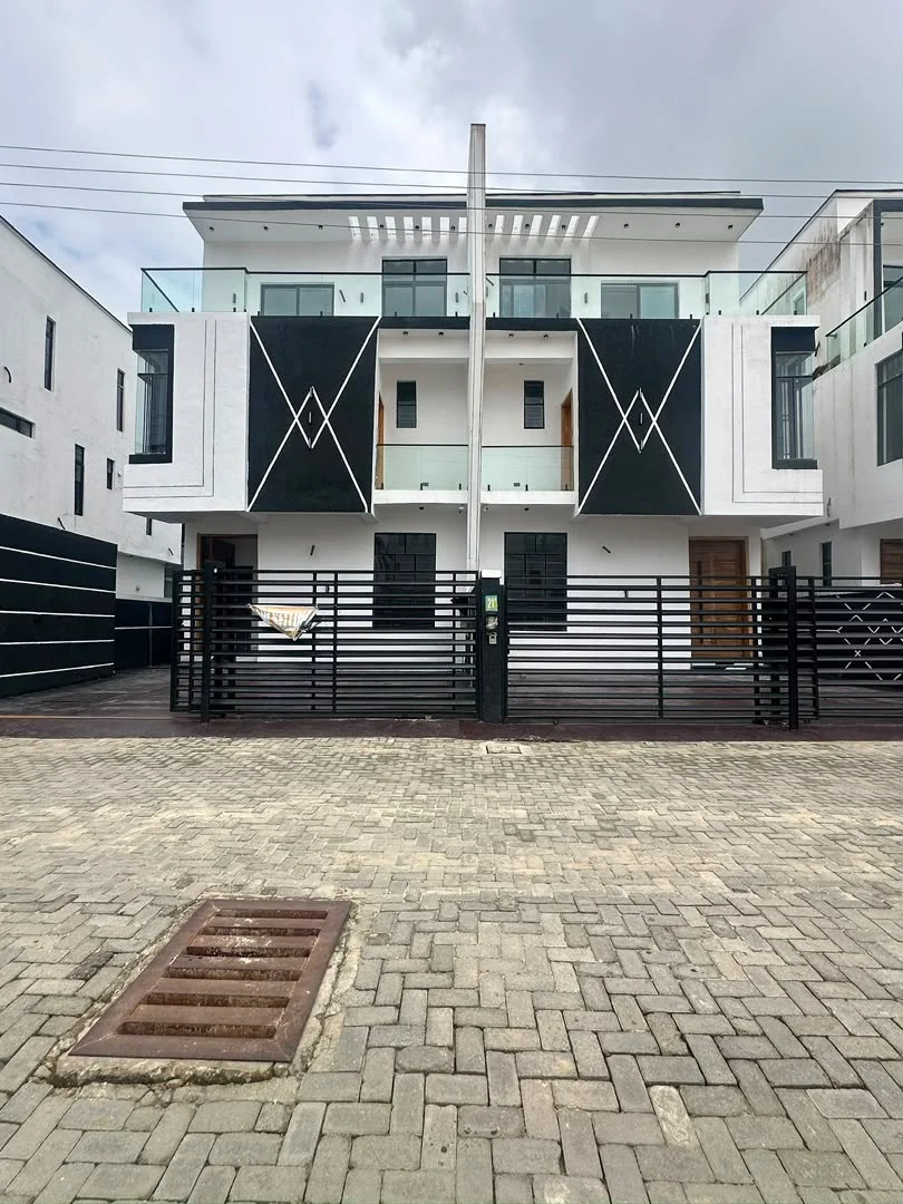 Chevron, Lagos