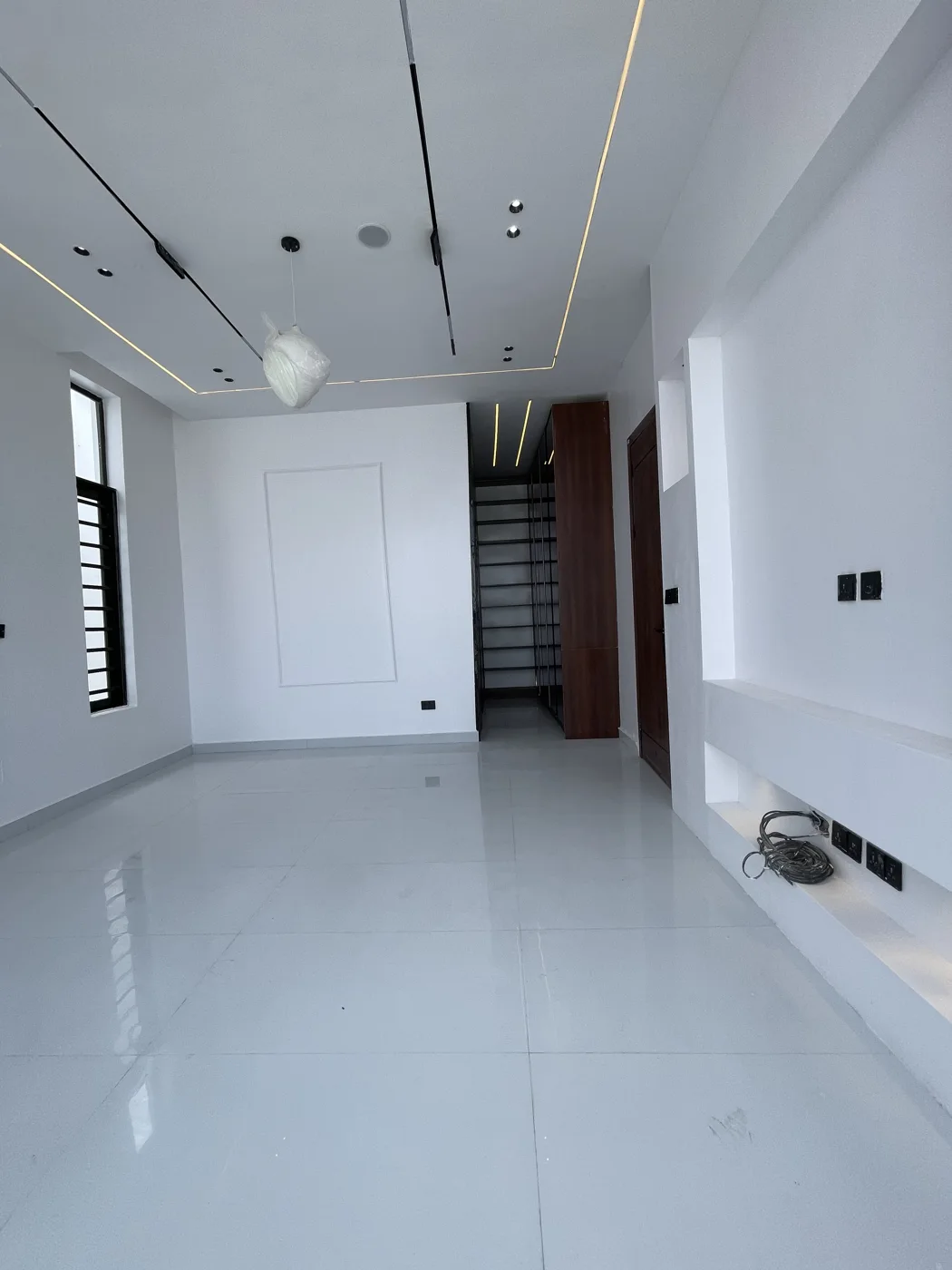 4 Bedroom Semi-Detached Duplex, Ikota GRA Estate – photo 2