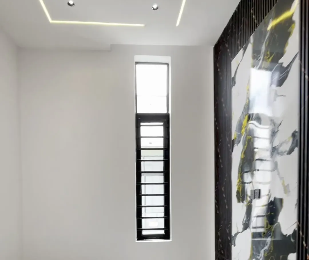 4 Bedroom Semi-Detached Duplex, Ikota GRA Estate – photo 12