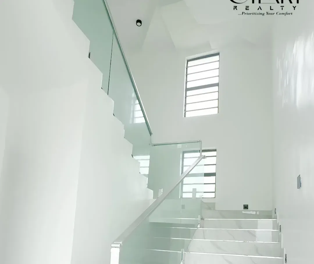 5 Bedroom Fully Detached Duplex, Royal Gardens, Ajah – photo 7